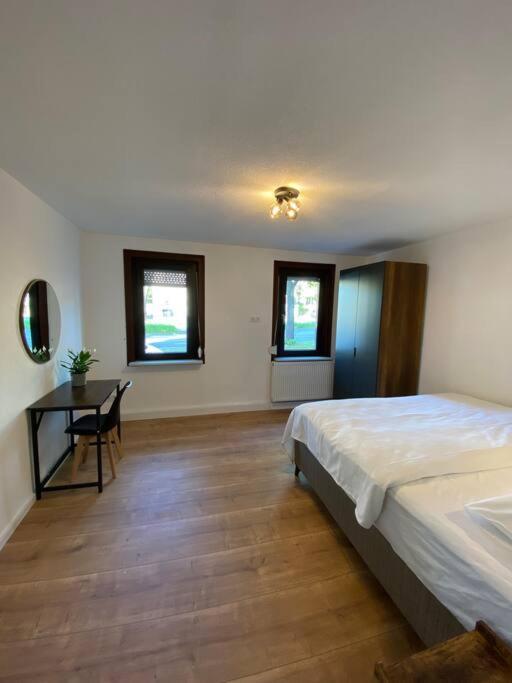 Nisay Home - 3 Room Apartment - A1 루드빅스부르크 외부 사진
