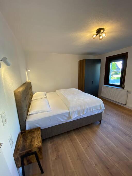 Nisay Home - 3 Room Apartment - A1 루드빅스부르크 외부 사진